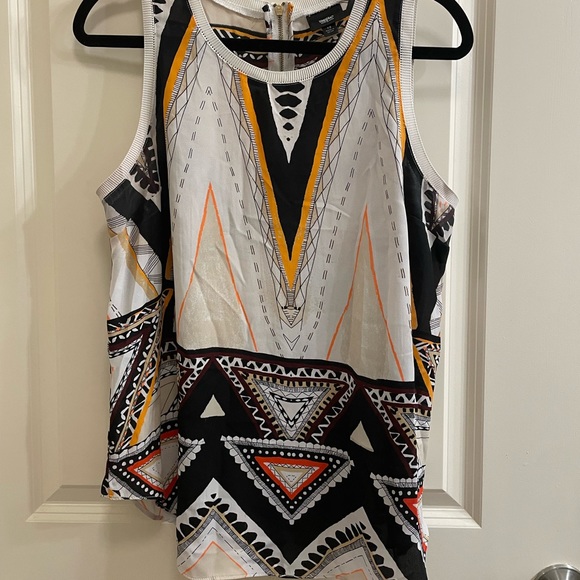 Tops - White tank top with small zipper back. Size L.